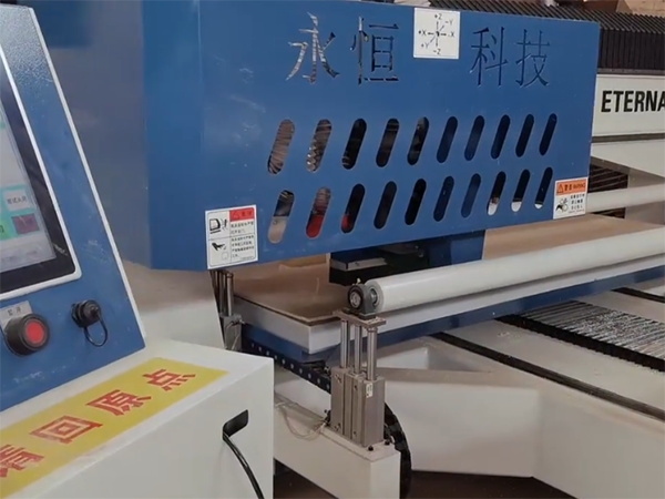 数控锯加工展示